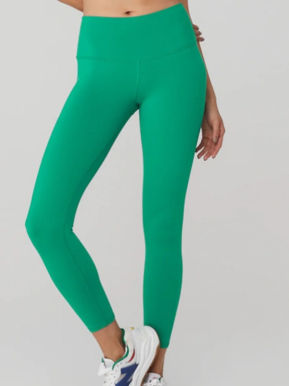 ALO Yoga 7/8 High Waist Airbrush Leggings in Emerald Green